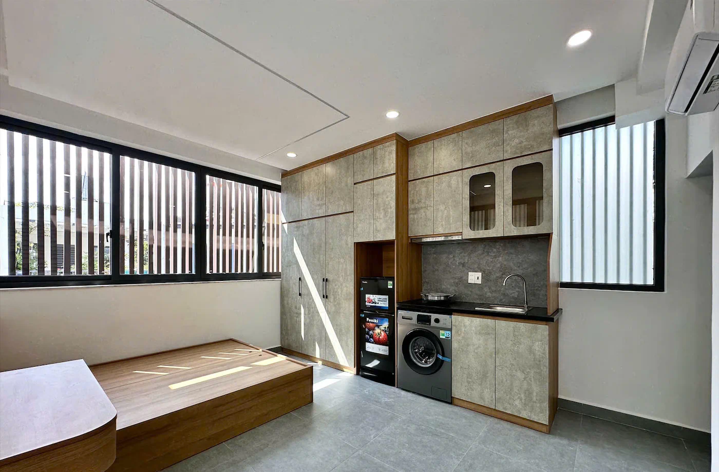 Căn Hộ Cửa Sổ Rộng 201 Nguyễn Thái Sơn