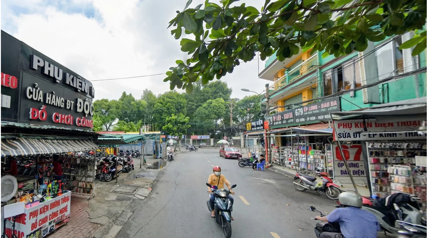 chợ hạnh thông tây