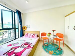 Căn Hộ Dịch Vụ Ban Công Mặt Kính Gần Ngã Sáu Gò Vấp - anh 1